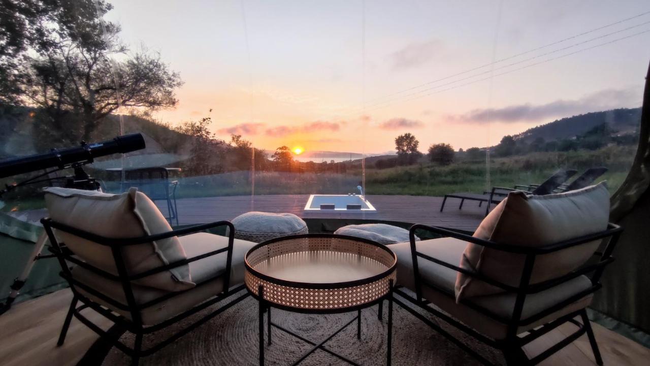 Готель Luzada Glamping Burbujas - Designed For Adults Juances Екстер'єр фото
