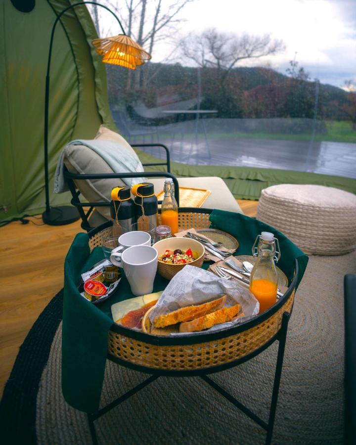 Готель Luzada Glamping Burbujas - Designed For Adults Juances Екстер'єр фото